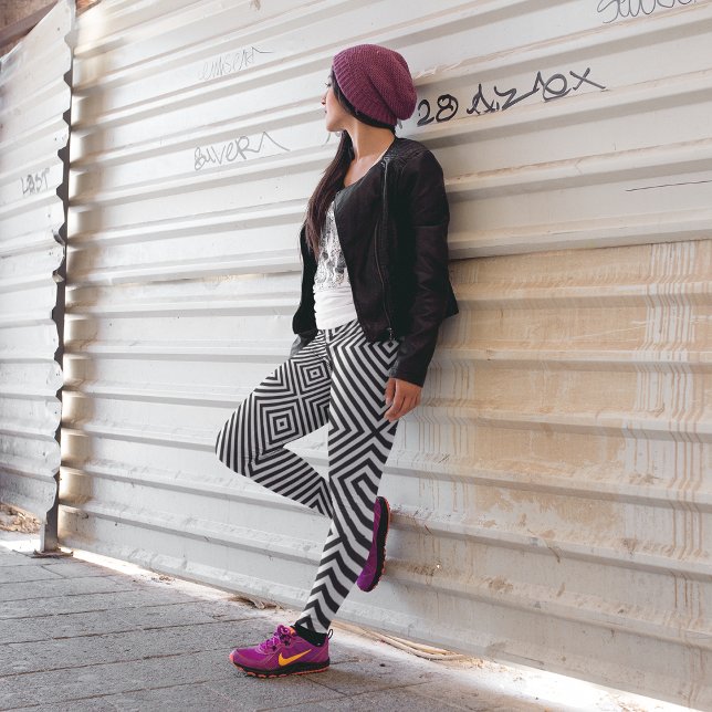 Diagonal Crossing Pattern Leggings (Creator Uploaded)
