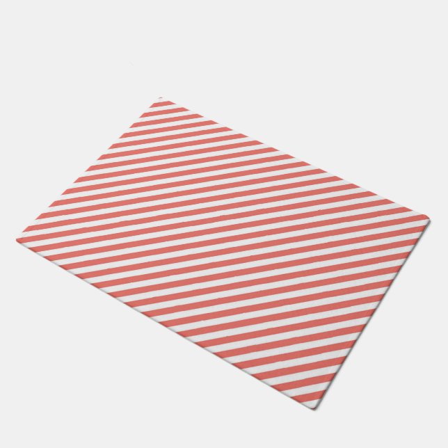 Diagonal pattern of pink and white stripes doormat (Angled)
