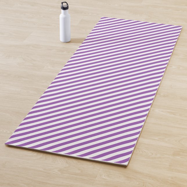 Diagonal purple and white stripes pattern yoga mat (In Situ)