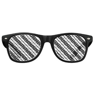 Diagonal Stripes Retro Sunglasses