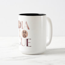 Dialogue Faces Gradient Letters Mug