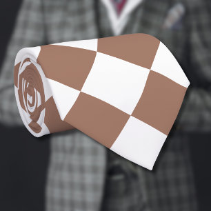 Diamond Pattern in White and Mocha Mousse Tie