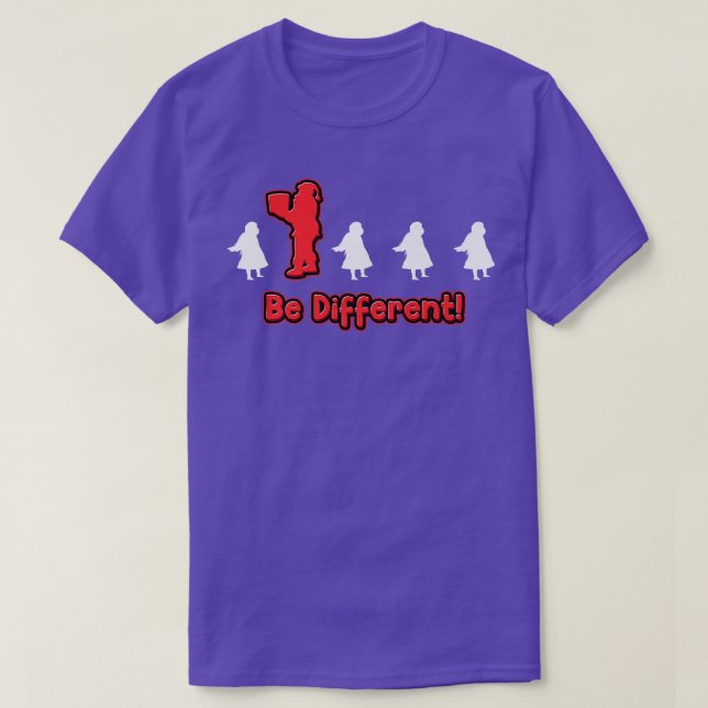 different be Christkind is different funny Santa C T-Shirt (Design Front)