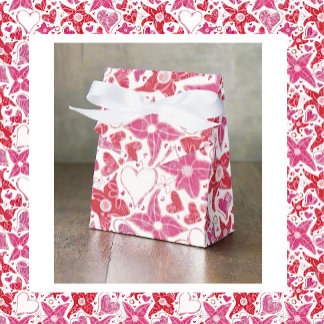 Different Style Of Flower & Hearts Pattern Favour Box