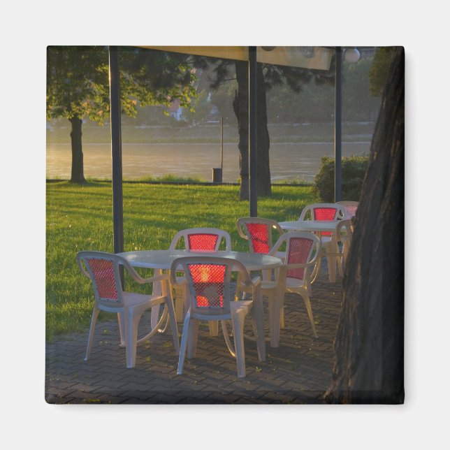 Dining table and chairs by the Danube River, Magnet (Front)