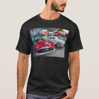 Dinning in the 50's at Mel's Diner T-Shirt