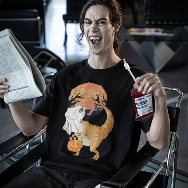 Dinosaurus Halloween Trick or Treat Funny T-Shirt (Creator Uploaded)