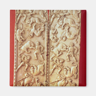 Diptych with a lion hunting scene magnet