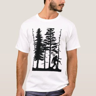 Disc Golf Bigfoot Hiding Wildlife Trees Nature Ret T-Shirt