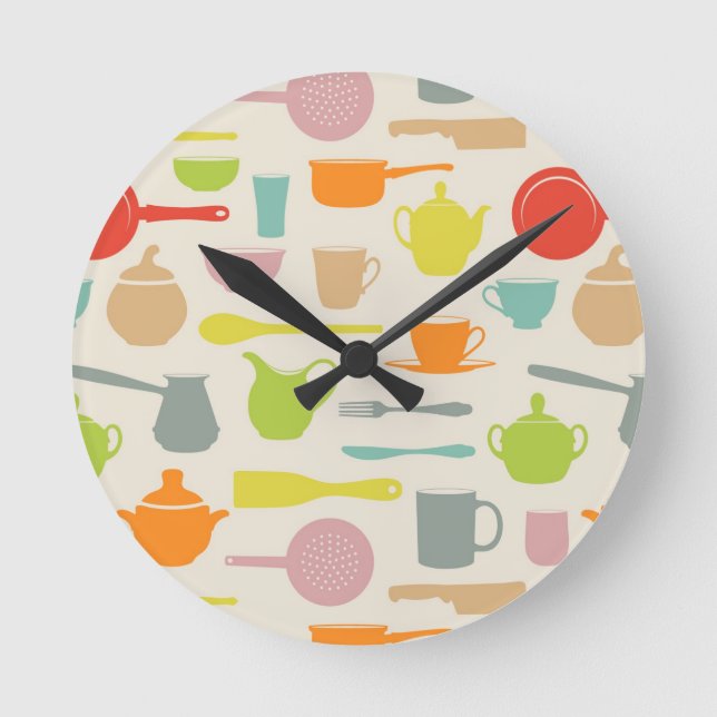 Dishes Pattern Round Clock (Front)