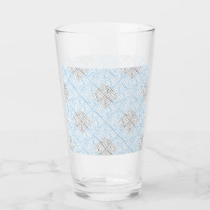 Distortion Wireframe 10 BBK.W White BG Glass