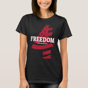 Distressed 4th July Patriotic Freedom USA American T-Shirt