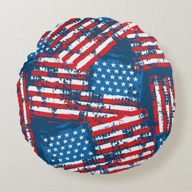 Distressed American Flag Painted Pattern Round Cushion (Front)
