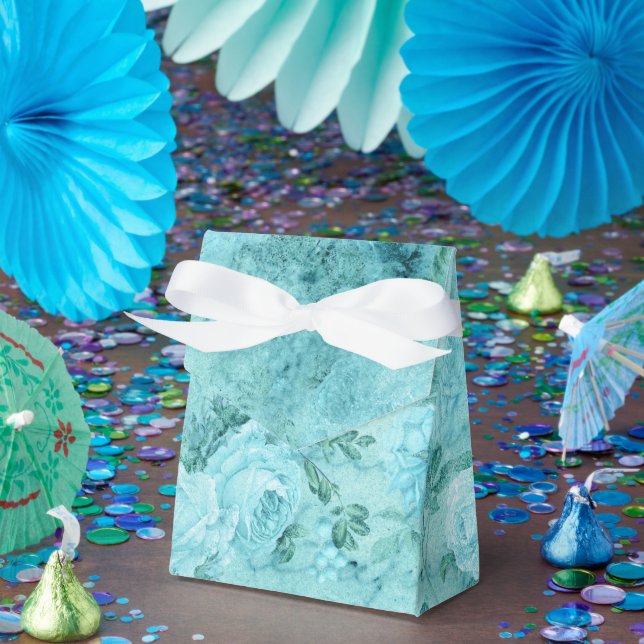 Distressed Blue Roses Collage  Favour Box (Party)