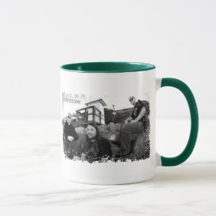 Distressed Border 2-sided Ringer Mug