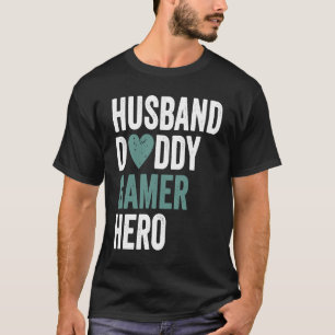 Distressed Gamer  Husband Daddy Gamer Hero T-Shirt