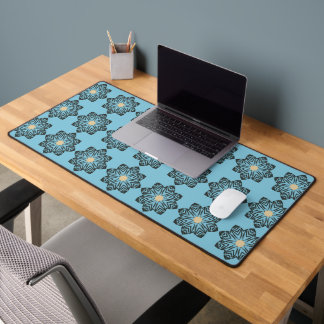 Distressed Geometric Floral Medallion Pattern Desk Mat