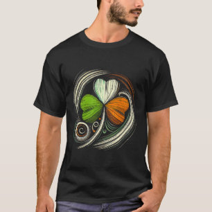 Distressed Ireland Flag Shamrock Irish Flags Vinta T-Shirt
