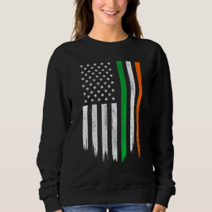 Distressed Irish Flag Shamrock St Patrick's Day Ir Sweatshirt
