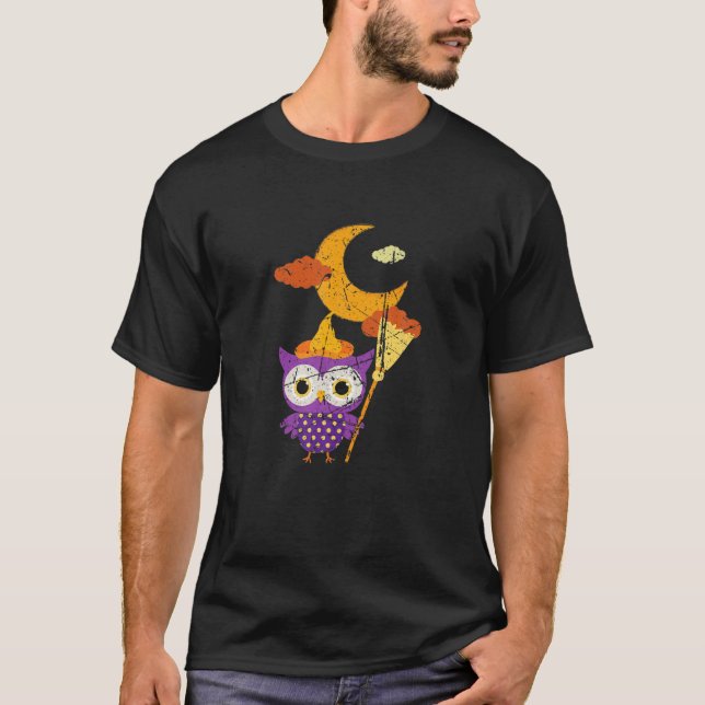 Distressed Owl Witch Halloween Gifts Spooky Night T-Shirt (Front)