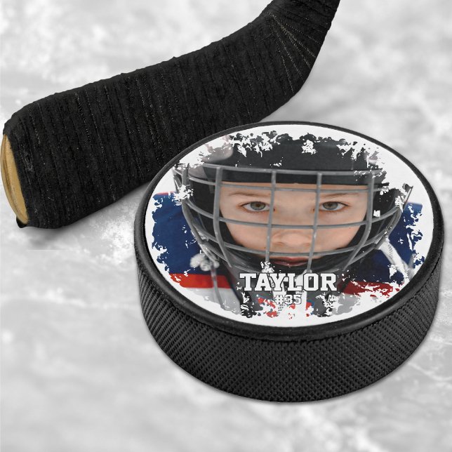 Distressed Player Photo Team Jersey Number Hockey Puck (Distressed Player Photo Team Jersey Number Hockey Puck)
