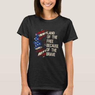 Distressed Usa Flag Sunflower Quote Land Of The Fr T-Shirt