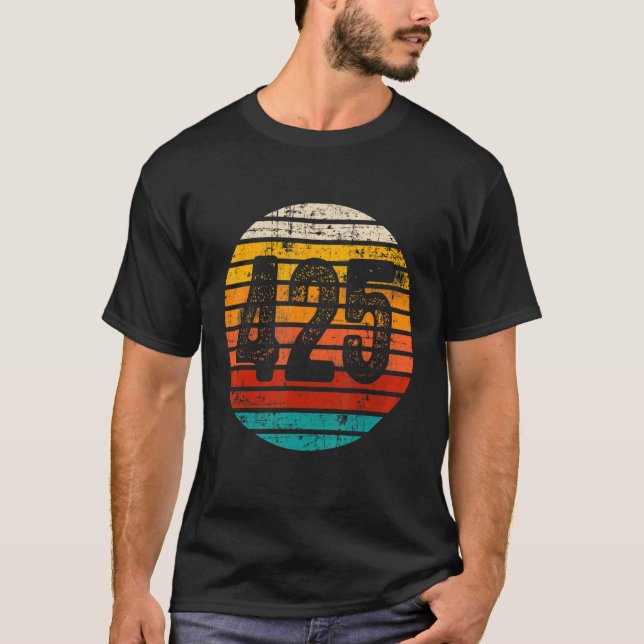 Distressed Vintage Sunset 425 Area Code T-Shirt (Front)