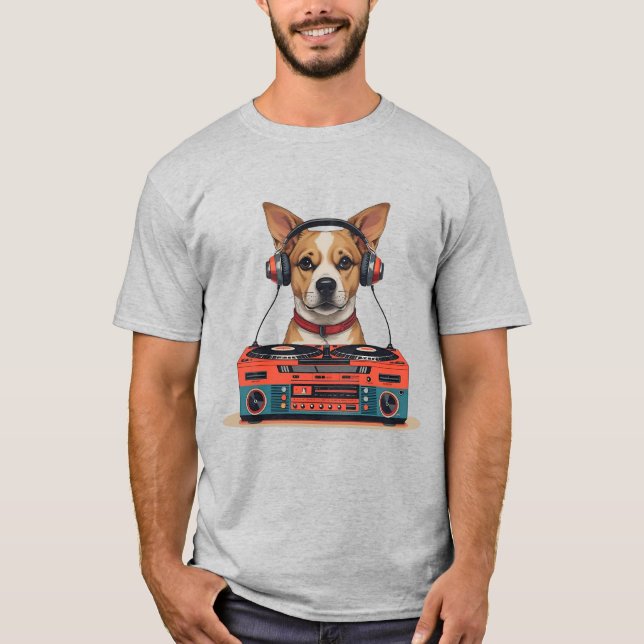DJ Dog Turntable Beats T-Shirt (Front)