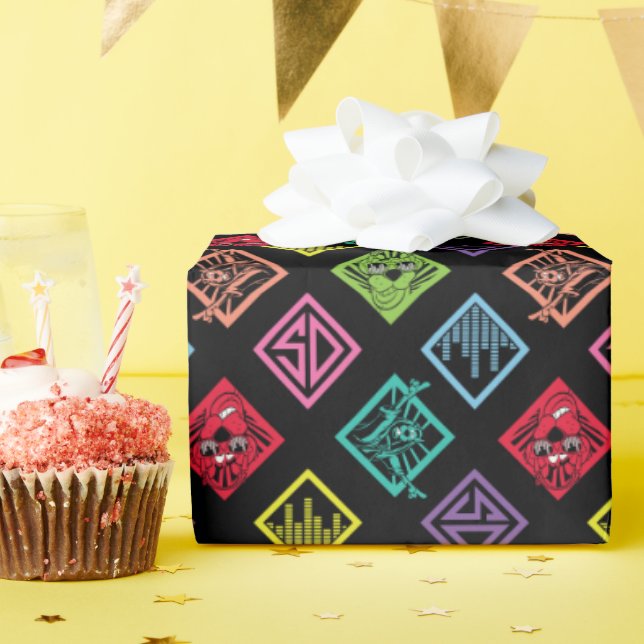 DJ Scooby-Doo Pattern Wrapping Paper (Birthday Party)
