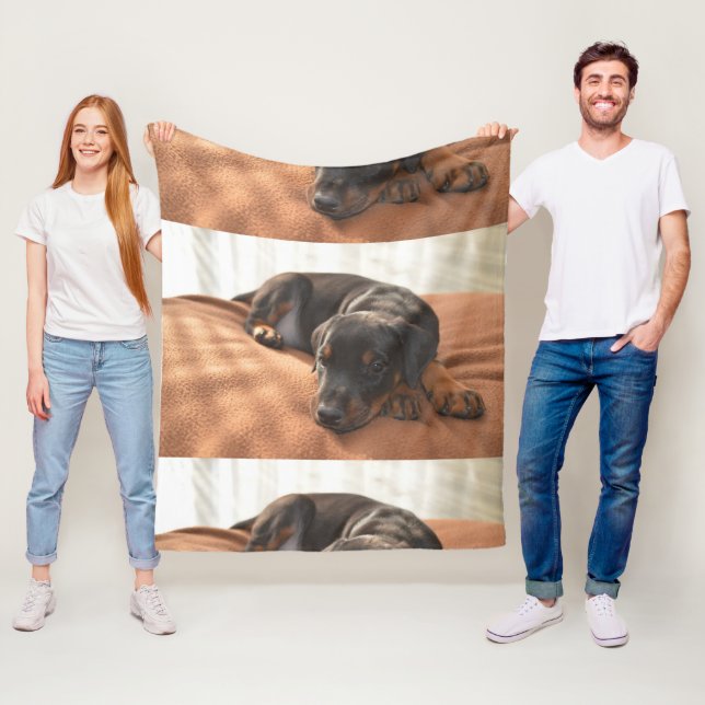 doberman-pinscher-puppy fleece blanket (In Situ)