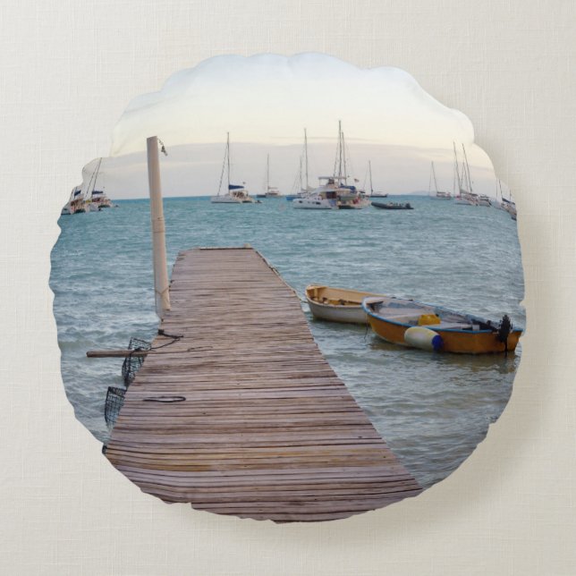 Dock and lobster pots round cushion (Front)