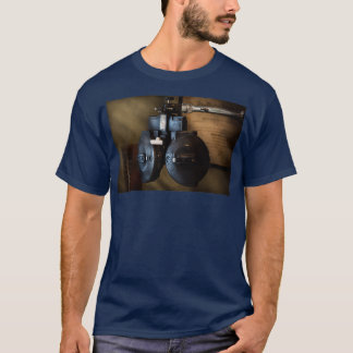 Doctor Optometry An old phoropter 3 T-Shirt