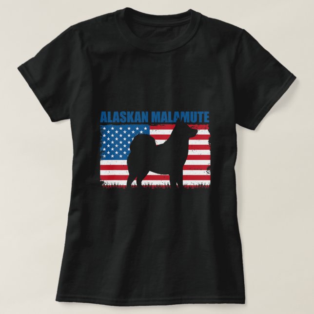 Dog Alaskan Malamute American Flag Alaskan Malamut T-Shirt (Design Front)