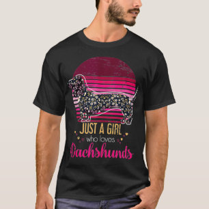 Dog Breed Pet Mum Women Gift Dachshund T-Shirt