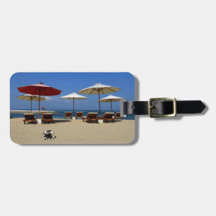 Dog on the beach luggage tag