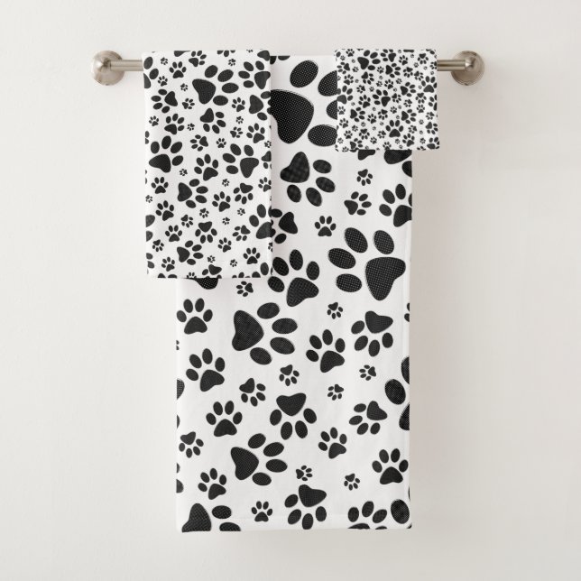 Dog Paws Black and White Polka Dot  Bath Towel Set (Insitu)
