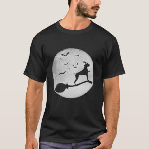 Dog Witch Broom Full Moon Boxer Dog Halloween Hat  T-Shirt