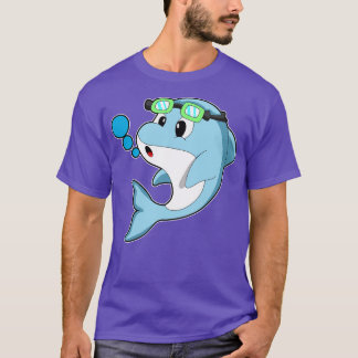 Dolphin at Swimming with Swimming goggles 1 T-Shirt