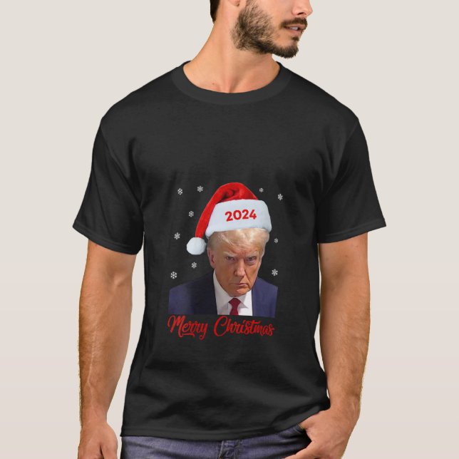 Donald Trump 2024 Mug Shot Trump Santa Hat Merry C T-Shirt (Front)