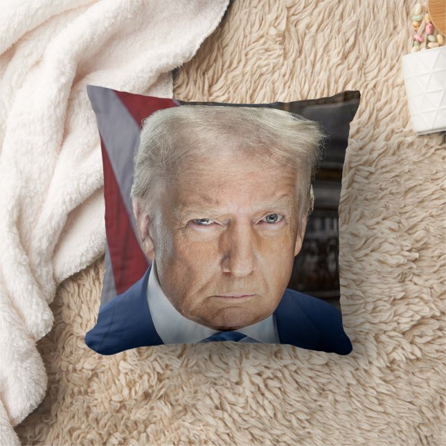 Donald Trump 2025 American President Portrait Cushion (Blanket)