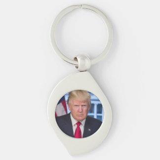 DONALD TRUMP HEART NECKLACE KEYCHAIN