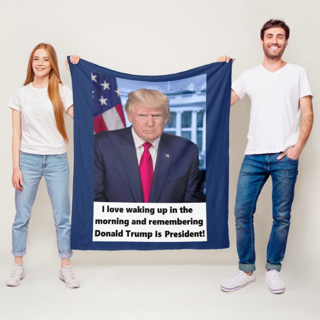 Donald Trump I love waking up popular Fleece Blanket (In Situ)