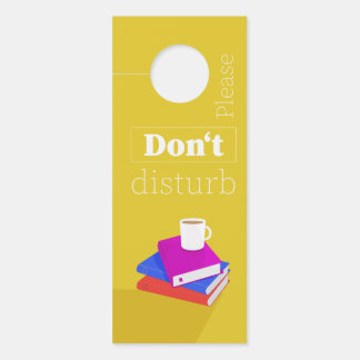 Don't disturb - I'm reading - Door Hanger