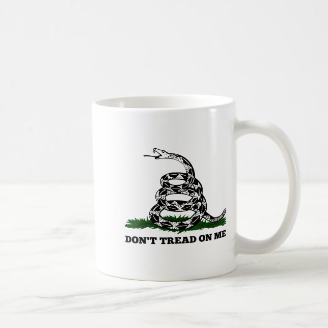 Don't Tread On Me 2nd Amendment Patriotic New Nove Coffee Mug (Right)
