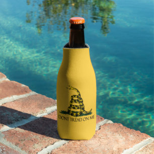 Dont Tread on Me Gadsden Flag Historical Military Bottle Cooler