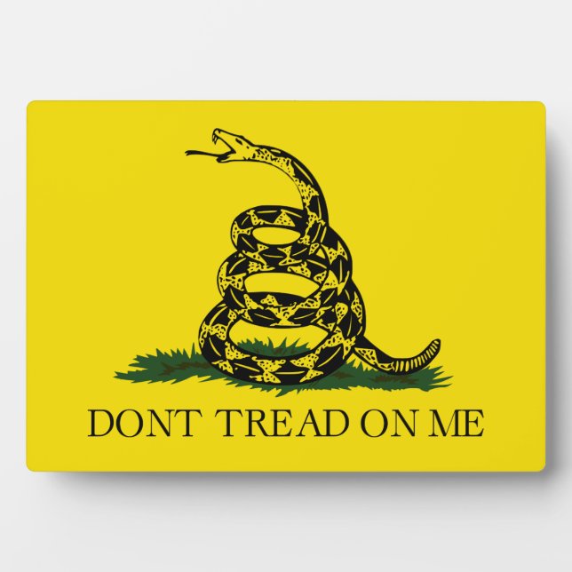 Don't Tread on Me Gadsden flag Plaque (Front)
