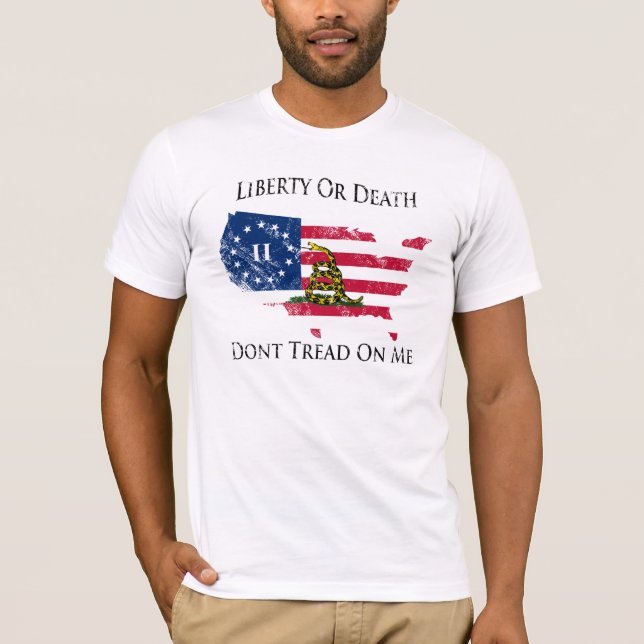 Don't Tread On Me T-Shirt (Front)