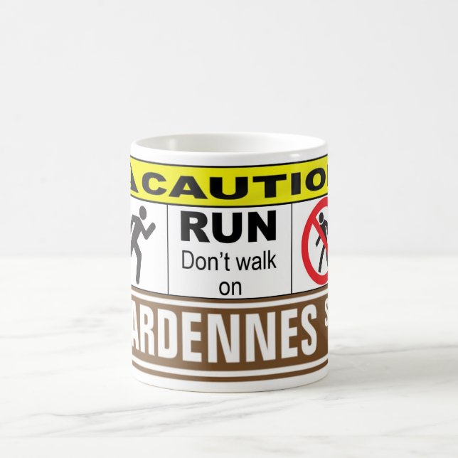 Don't walk on Ardennes mug (Center)
