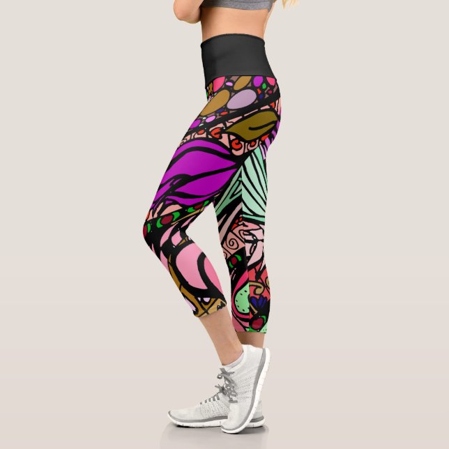 Doodle 1E Pink 1 Capri Leggings (Left)