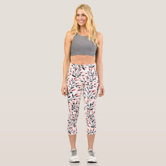 Doodle Flowers: Coral Floral Seamless. Capri Leggings